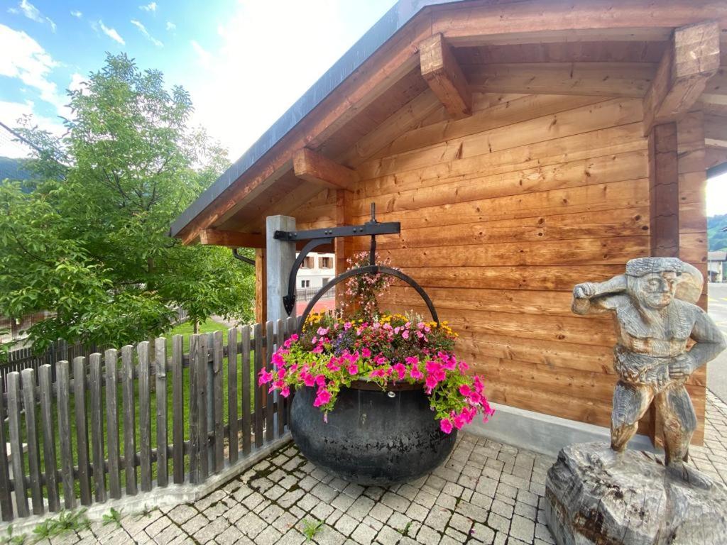 Romantic Room With Private Bathroom Saas im Prattigau Bagian luar foto